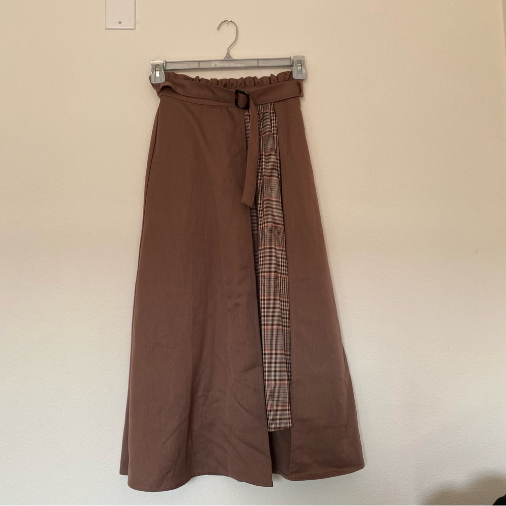 Olive Des Olive brown plaid maxi skirt